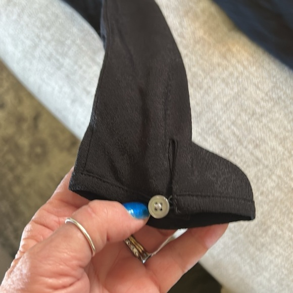 J. CREW DRAPERY PUFF LONG SLEEVE BUTTON UP JUMPSUIT SIZE 6 - Picture 5 of 16